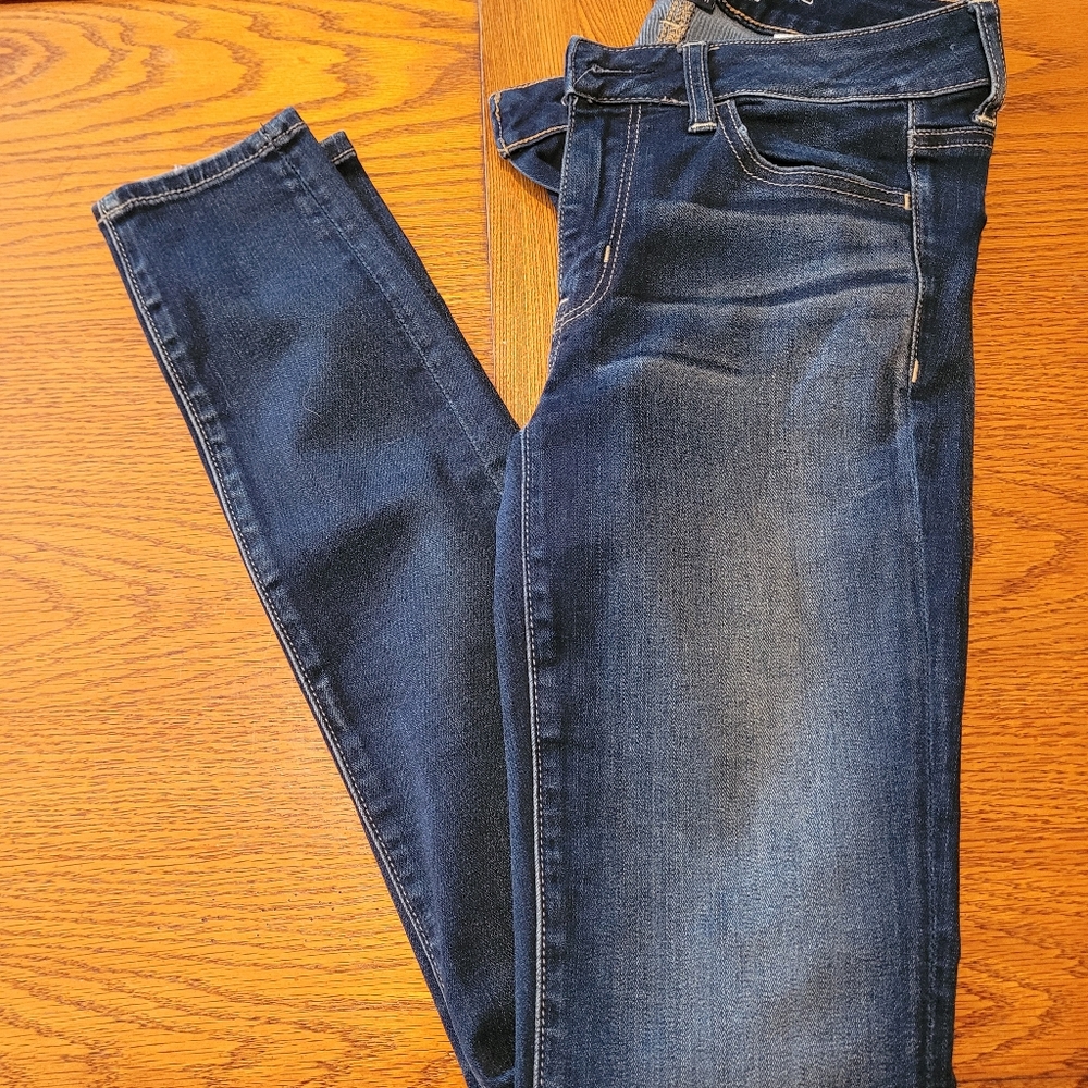 American Eagle Outfitters Dark Blue Skinny Jeans